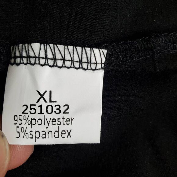 Flamingo Black Long Sleeve Graphic Top – “Smooth as Tennessee Whiskey” – Size XL - Picture 4 of 5